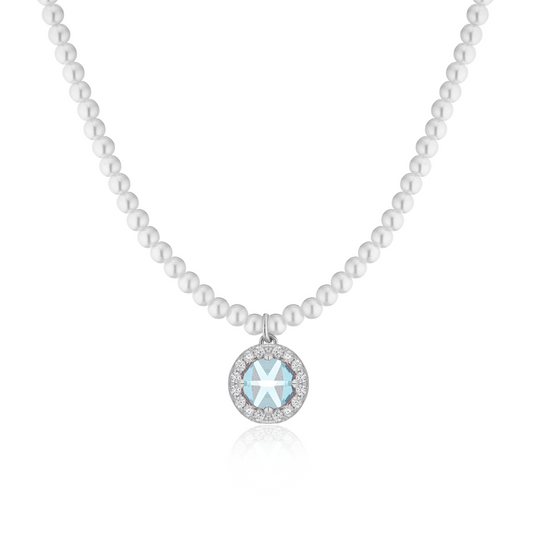 Collana di perle con ciondolo