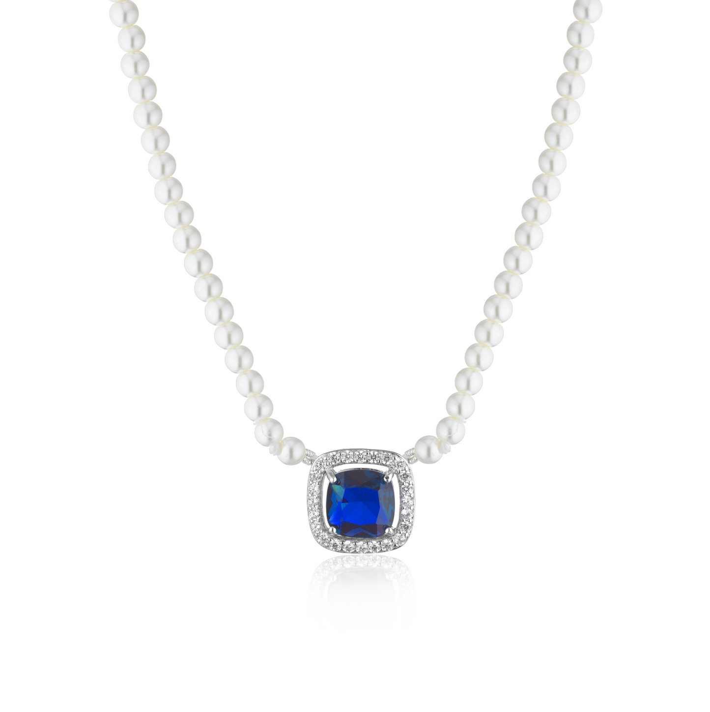 Lumiere Pearls Choker