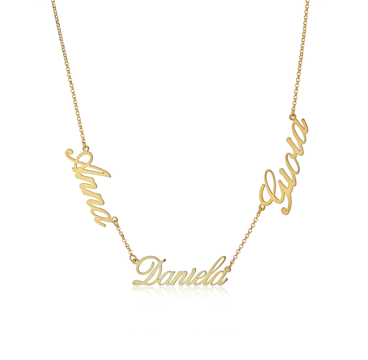 Collana con tre nomi